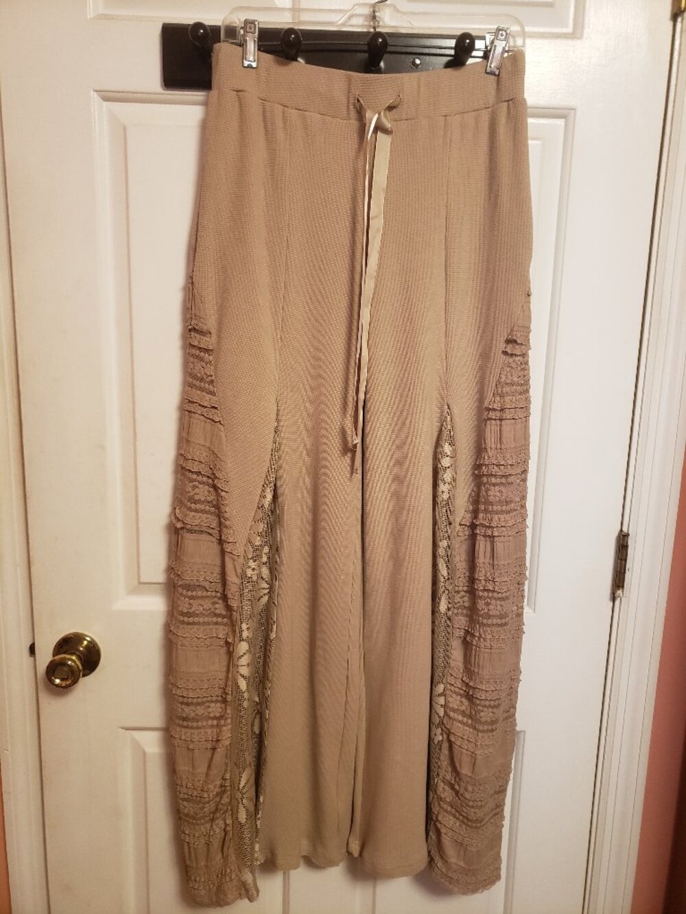 Pol Khika boho wide leg pants with Lace.